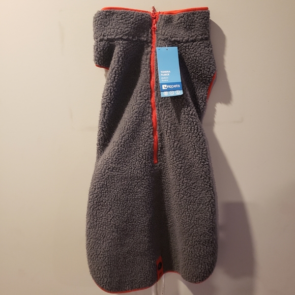 RC Pets Fleece Vest - Picture 3 of 5